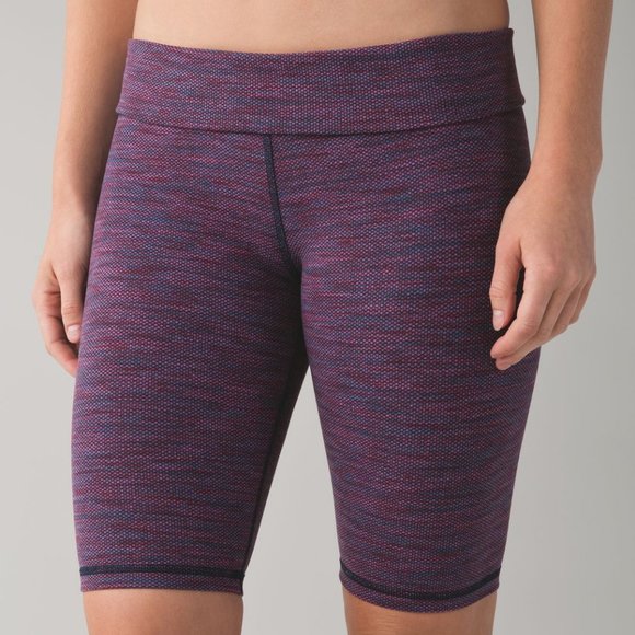 Lululemon Tall Groove Short II Roll Down Magenta - Picture 2 of 11